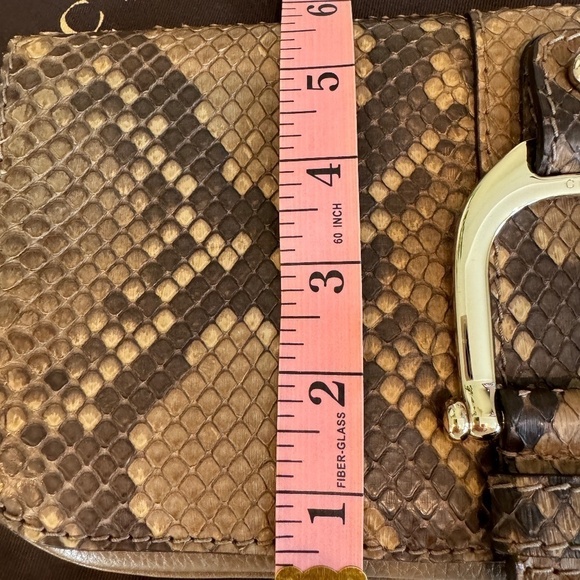 GUCCI SNAKESKIN CLUTCH - Picture 9 of 13